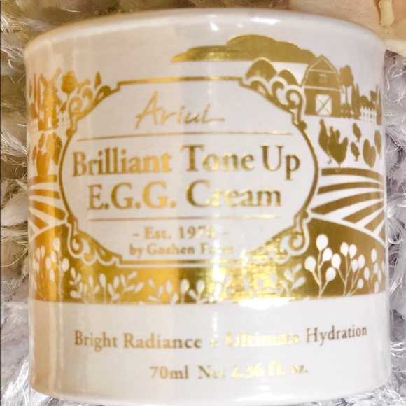 New with tags ARIUL BRILLIANT TONE UP E.G.G CREAM - Picture 4 of 6